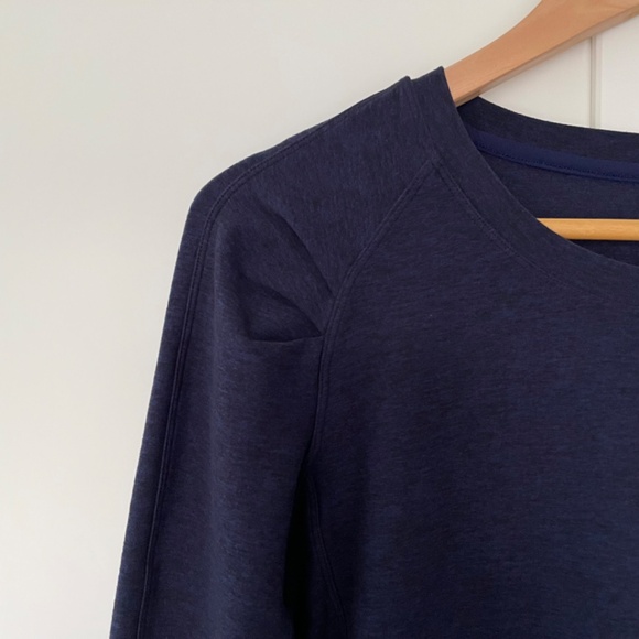 Lululemon Extra Mile Long Sleeve Heathered Hero Blue / Black, Size 10 - Picture 3 of 9
